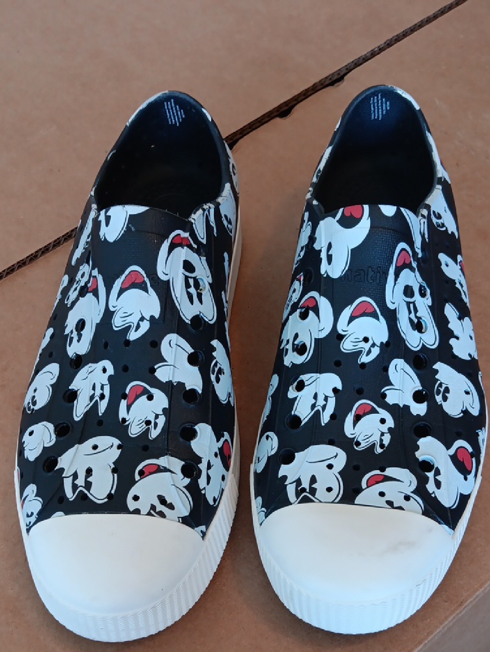 Black Slip-On Sneakers with White Cartoon Dog Print